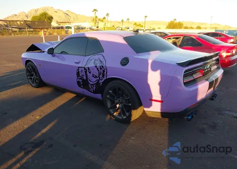 2021 Dodge Challenger R/T Scat Pack z USA, uszkodzony, nr VIN 2C3CDZFJ5MH673698